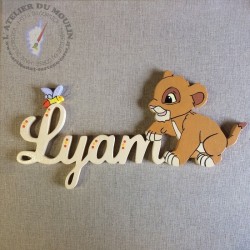 La couleur utilisée pour Lyam est ivoire