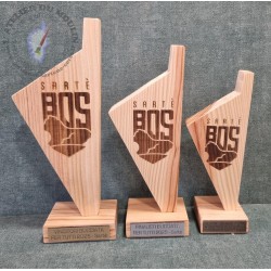 Trophée Corse stylisé droit